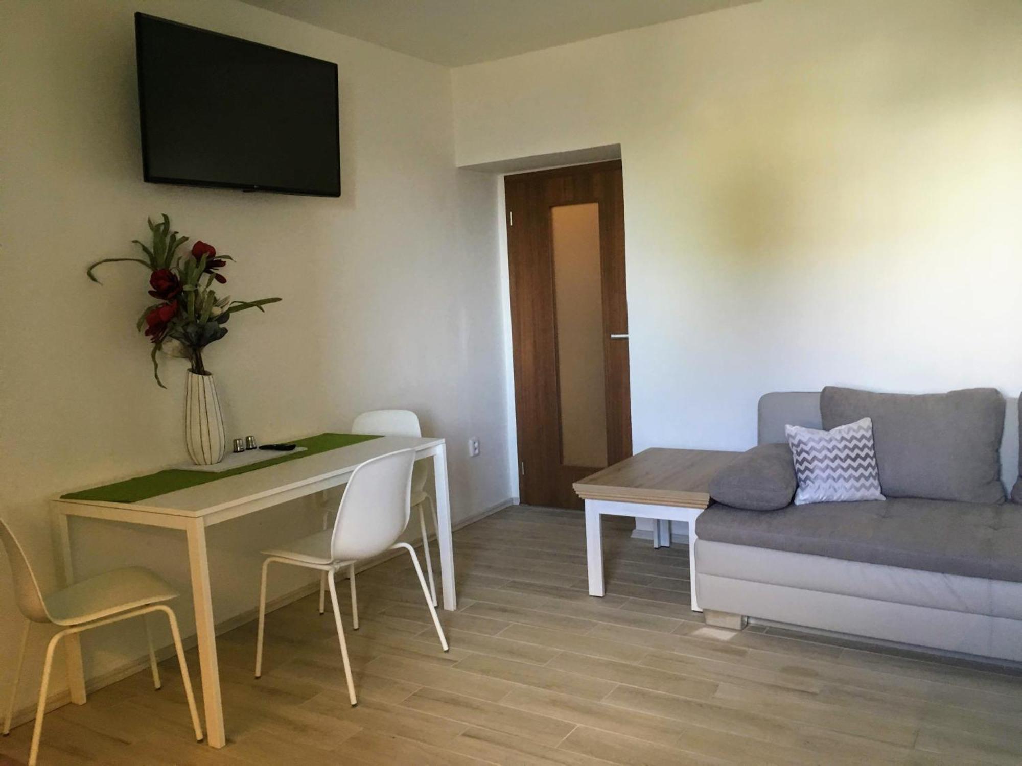 Apartman Na Namesti Apartment Opocno Exterior photo